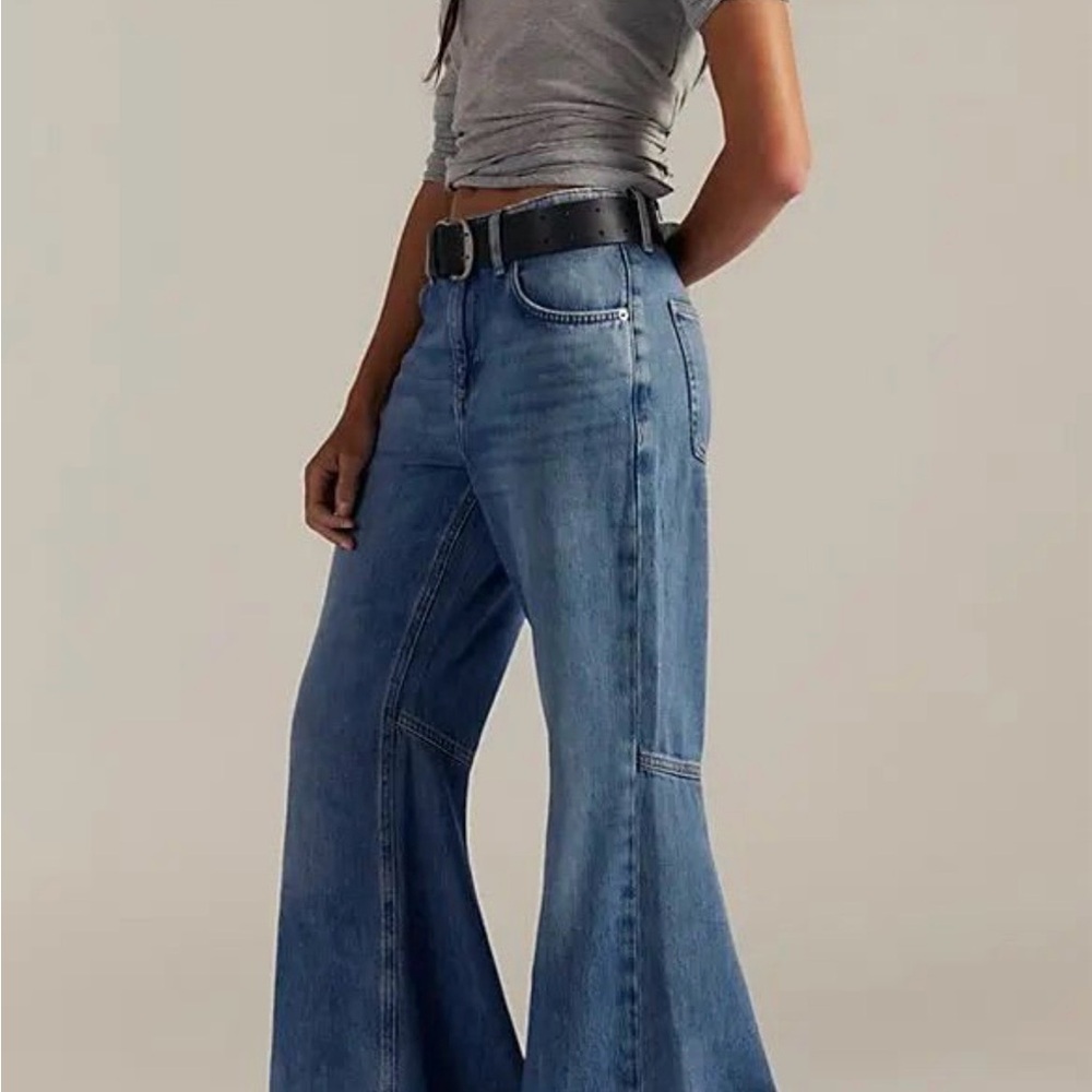 NWOT Free People We The Free Live Wire Flare Jeans